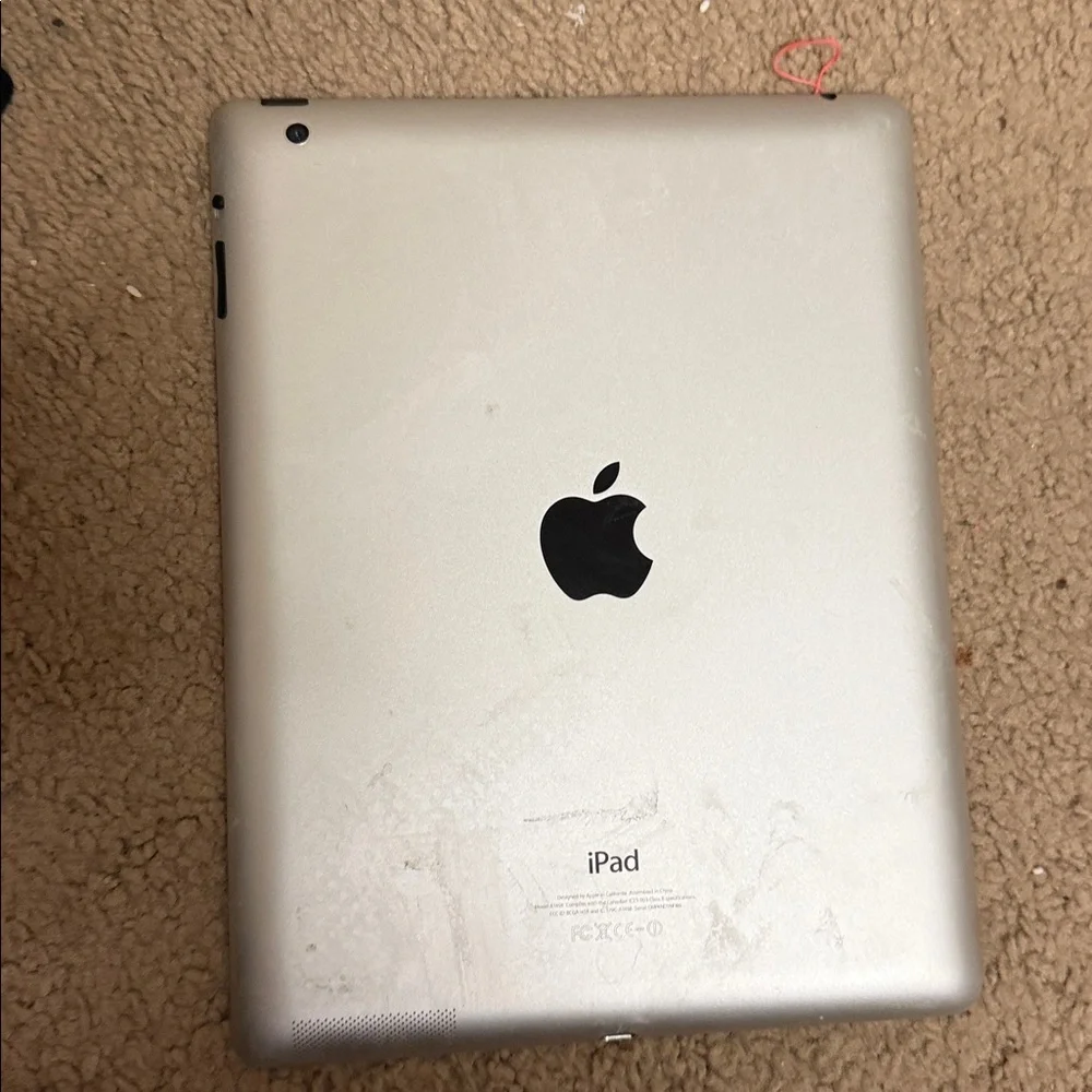Apple Tablet in White (doesnt work)
